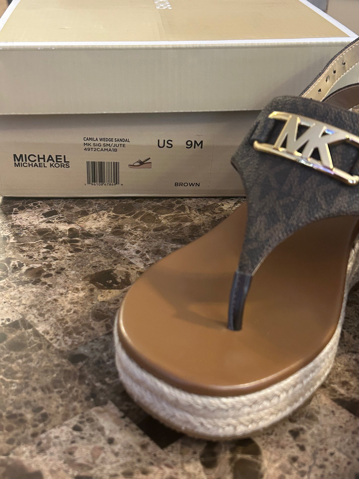Michael Kors (Camila Wedge Sandle) sz 9M