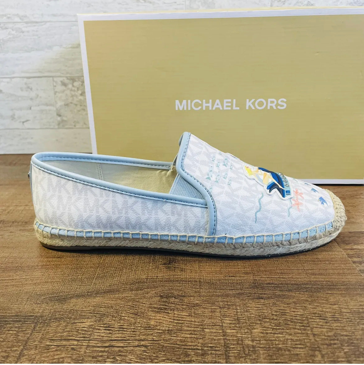Michael Kors (Hastings Espadrille Flats Slip on Beach MK’s)sz 9.5M