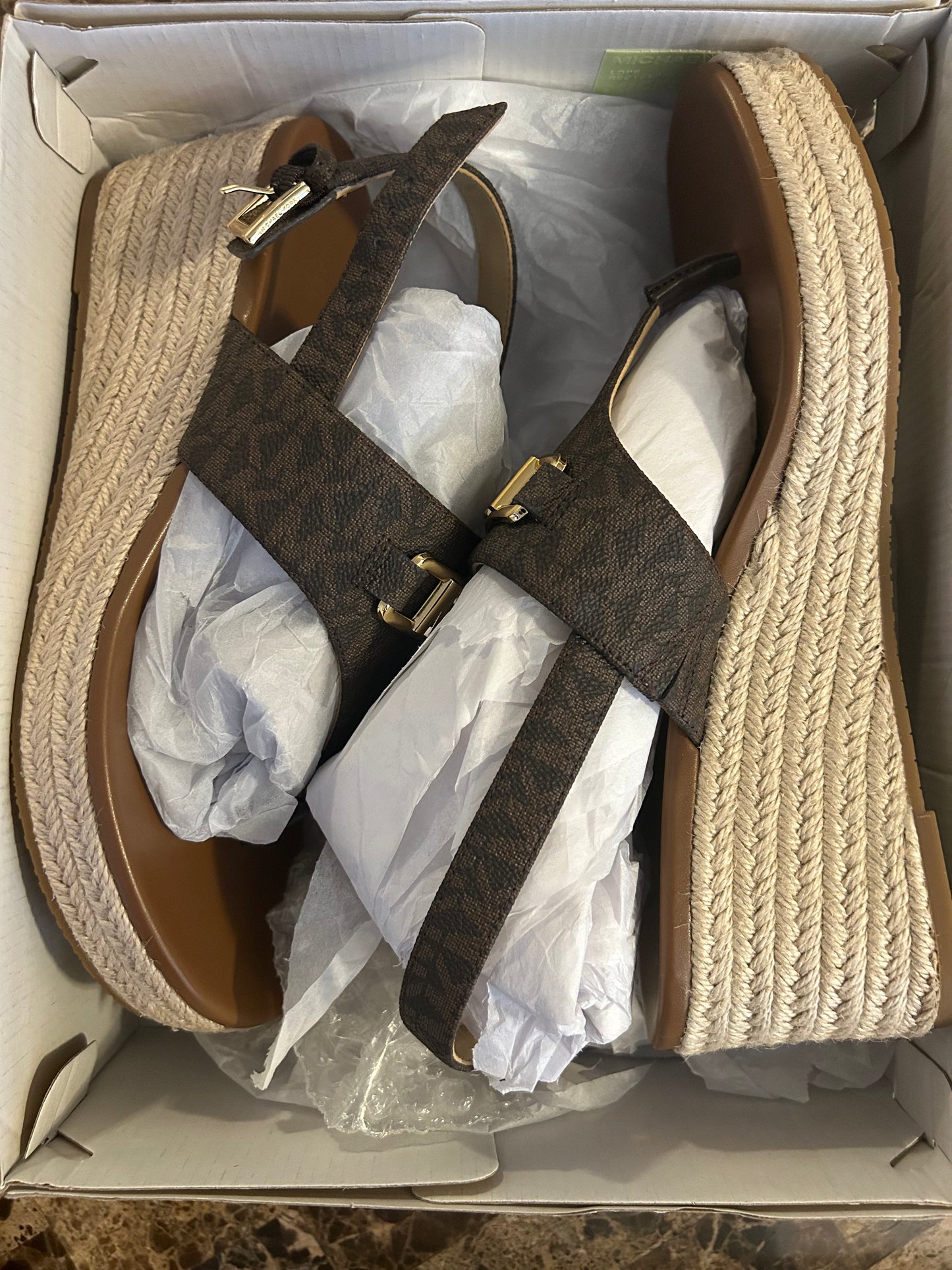 Michael Kors (Camila Wedge Sandle) sz 9M