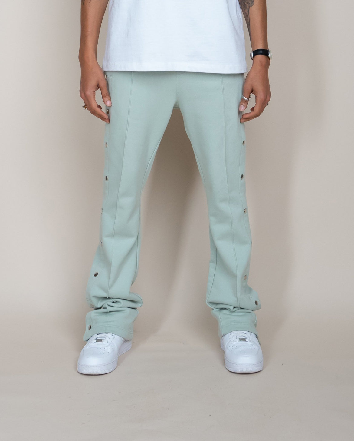 EPTM (French Terry Snap Flared Pants) sage