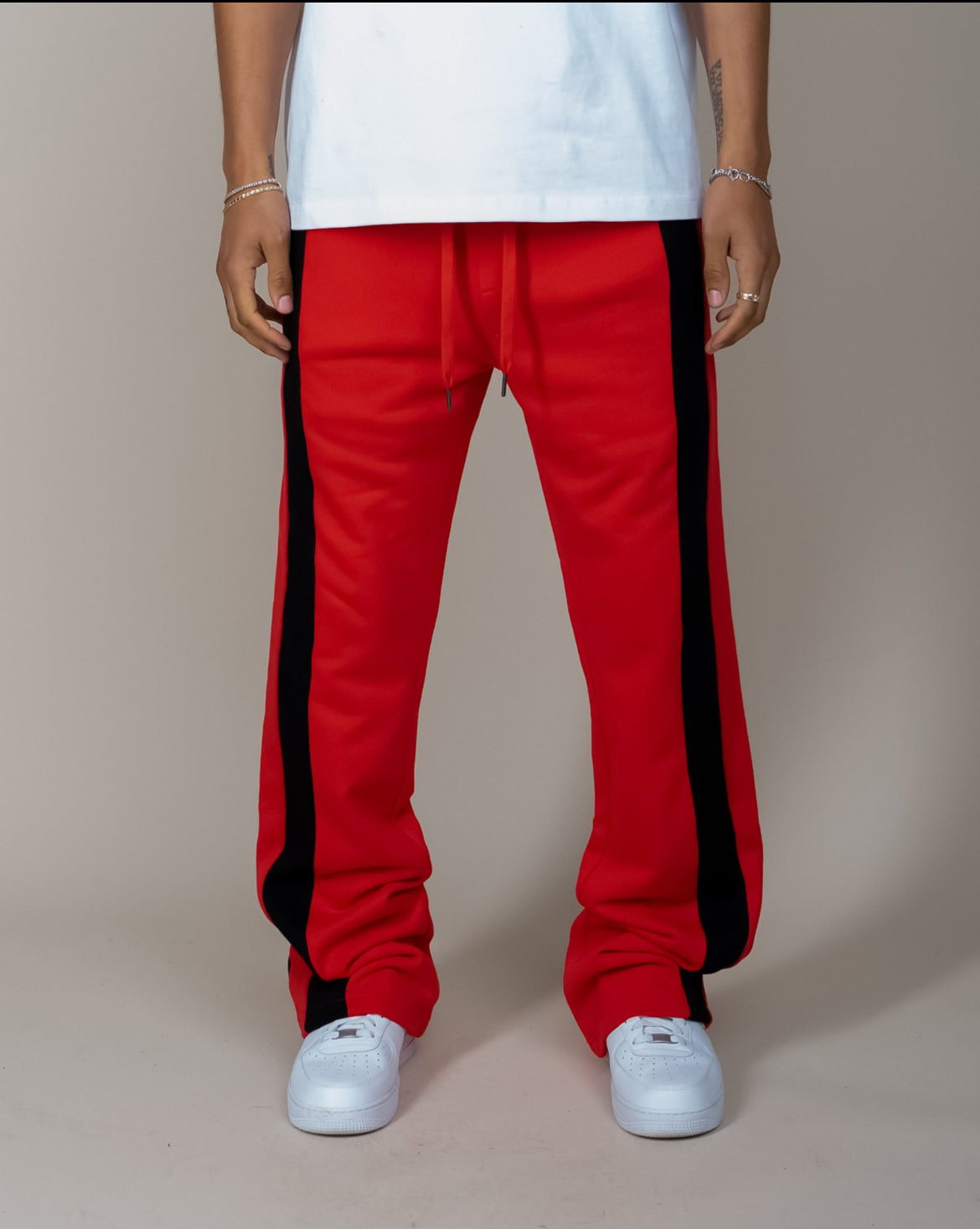 EPTM (Berry Flare Pants)