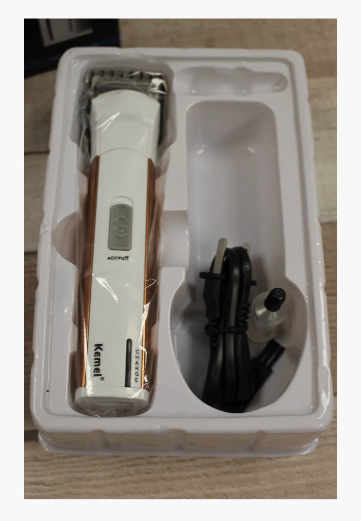 KEMEI PROFESSIONAL HAIR CLIPPER KM-028